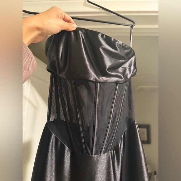 RETROFETE Baila Dress - Picture 5 of 5